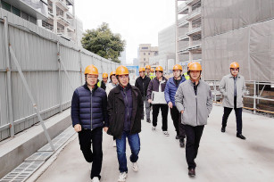 一線指導(dǎo) 錨定目標(biāo) 實(shí)干篤行勇向前——集團(tuán)領(lǐng)導(dǎo)視察奉發(fā)鳴谷項(xiàng)目