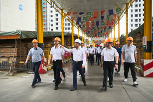 副區(qū)長田哲調(diào)研奉發(fā)云境·PRO項(xiàng)目